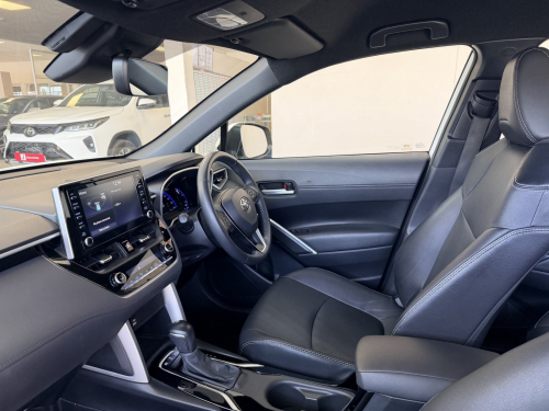 Toyota COROLLA CROSS 1.8 XR HYBRID in Namibia