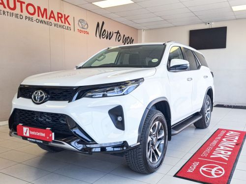 Pre-owned Toyota Fortuner 2.4 GD-6 4x4 AT for sale in 