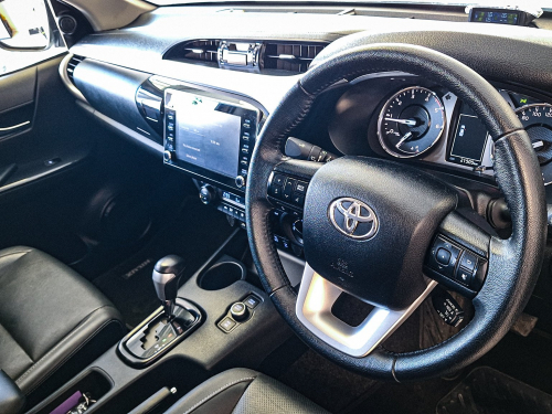 Toyota Hilux Raider 2.8 48V MH AT in Namibia