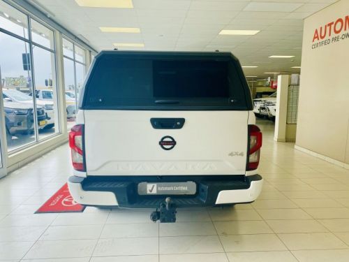 Nissan Navara 2.5ddti Pro-4X 4x4 in Namibia