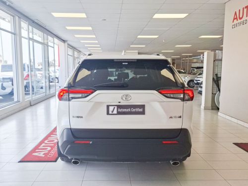 Toyota Rav4 2.0 GX CVT in Namibia