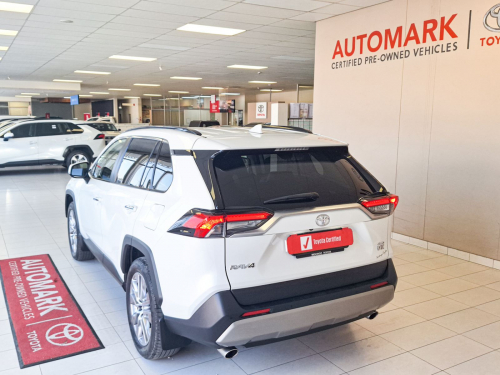Toyota Rav4 2.5 VX AT AWD in Namibia