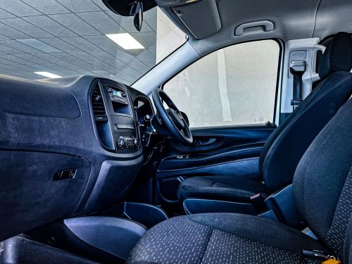 Mercedes-Benz Vito 2.2 CDI Tourer Pro AT in Namibia
