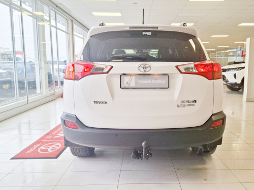 Toyota Rav4 2.2D VX AWD AT in Namibia