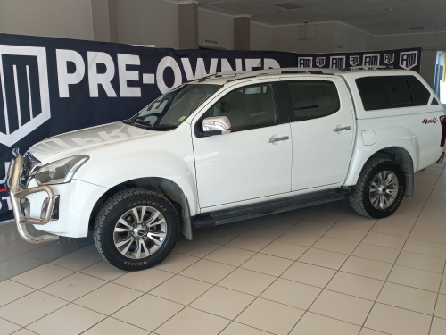 Isuzu KB 300 4X4 D/C LX AT in Namibia