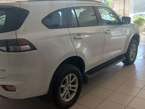 Isuzu MU-X 3.0 4X4 LS AT in Namibia