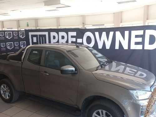 Pre-owned Isuzu D-MAX 1.9 EXTENDED CAB LS AT for sale in 