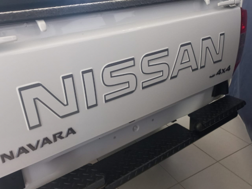 Nissan NAVARA S/C LE 4X4 in Namibia