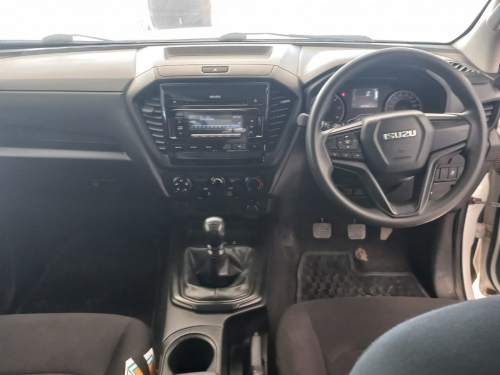 Isuzu D-MAX 1.9 D/C 4X4 L in Namibia
