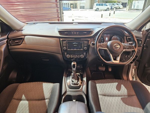 Nissan X-Trail Acenta AWD in Namibia