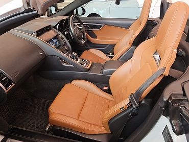Jaguar F-Type R-dynamic in Namibia