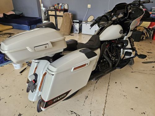 Harley-Davidson Road Glide 117 CVO in Namibia