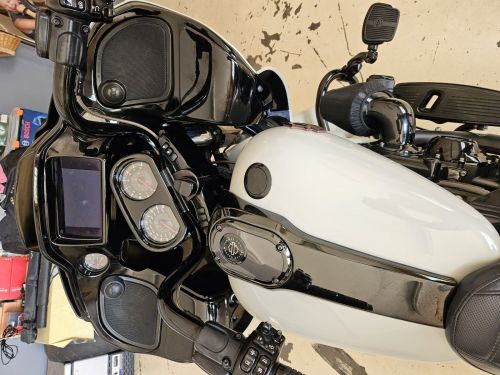 Harley-Davidson Road Glide 117 CVO in Namibia