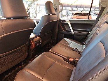 Toyota Prado 3.0 VX 7 Seater in Namibia