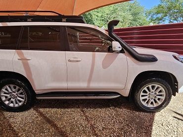 Toyota Prado 3.0 VX 7 Seater in Namibia
