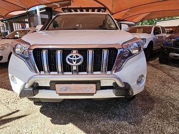 Toyota Prado 3.0 VX 7 Seater in Namibia