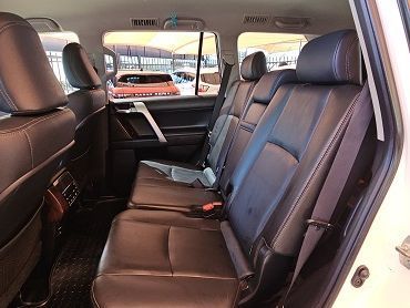 Toyota Prado 3.0 VX 7 Seater in Namibia