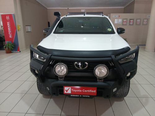 Toyota Hilux 2.8 EC 4x4 Legend MT in Namibia