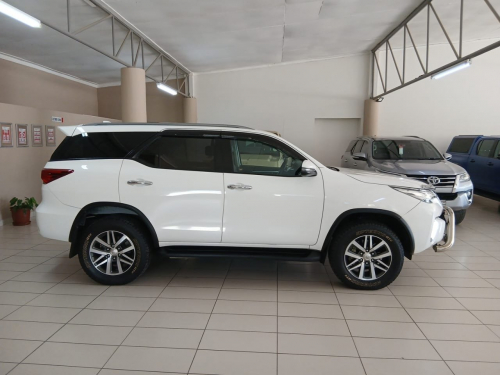 Toyota Fortuner 2.8 4x4 MT in Namibia