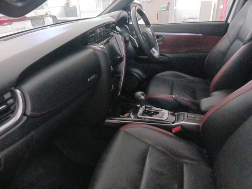 Toyota Fortuner 2.8 4x4 AT in Namibia
