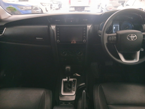 Toyota Fortuner 2.4 4x4 AT in Namibia