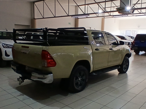Toyota Hilux 2.4 D/C 4x4 AT Raider in Namibia