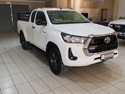 Used Toyota Hilux 2.4 E/Cab for sale in Gobabis
