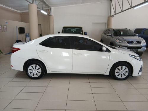 Toyota Corolla Quest CVT in Namibia