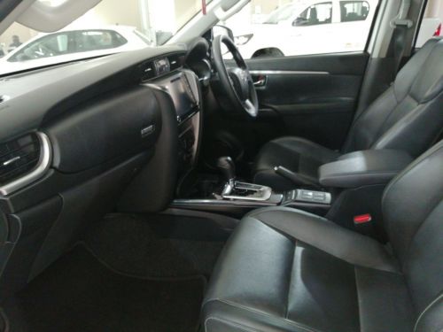 Toyota Fortuner 2.4 4x4 AT in Namibia
