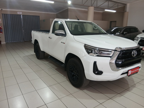 Used Toyota Hilux 2.8 Raider S/C 4x4 AT for sale in Gobabis