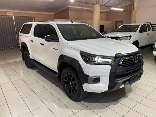 Toyota Hilux Legend 2.8 D/C A/T in Namibia