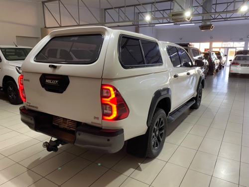Toyota Hilux Legend 2.8 D/C A/T in Namibia