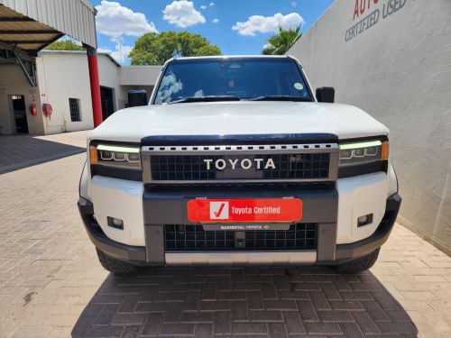 Toyota LC Prado 2.8GD VX-R in Namibia
