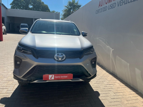 Toyota FORTUNER 2.4 4X4 AT in Namibia