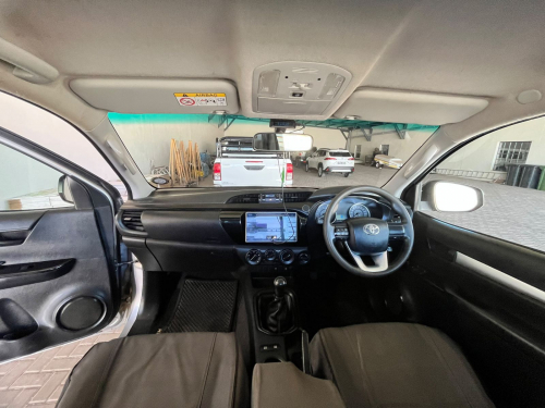 Toyota Hilux SC 2.4GD6 4x4 SRX MT in Namibia