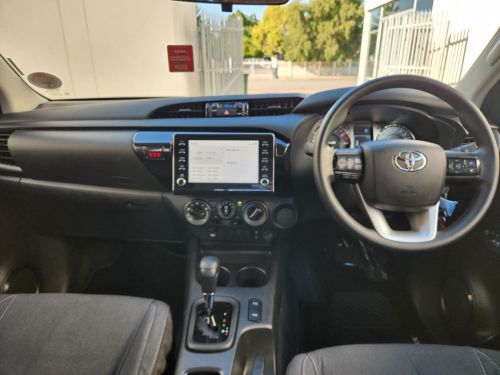 Toyota Hilux DC 2.4GD6 4X2 Raider AT in Namibia