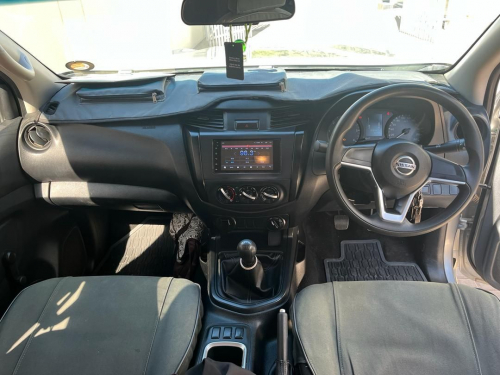 Nissan Navara 2.5 4x4 MT in Namibia