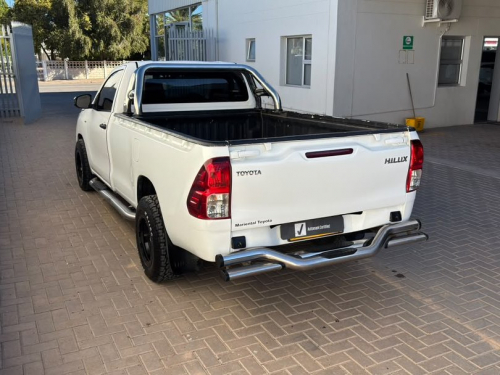 Toyota Hilux Single Cab 2.0VVTi S A/C 5MT in Namibia