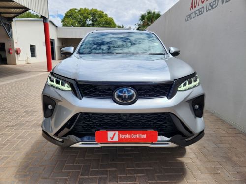 Toyota Fortuner 2.8GD6 VX 4x4 AT 48V in Namibia