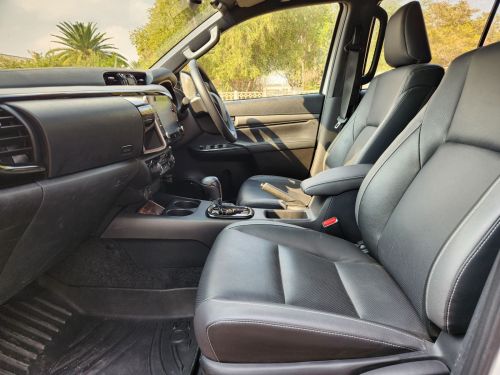 Toyota Hilux DC 2.8GD6 4x2 Legend Automatic in Namibia