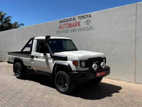 Toyota Toyota Land Cruiser Pickup LC79 2.8 GD-6 S/C AT in Namibia