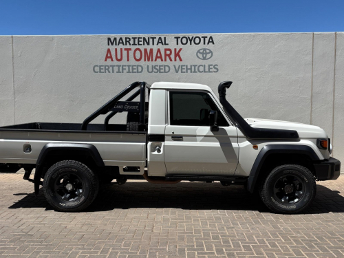 Toyota Toyota Land Cruiser Pickup LC79 2.8 GD-6 S/C AT in Namibia