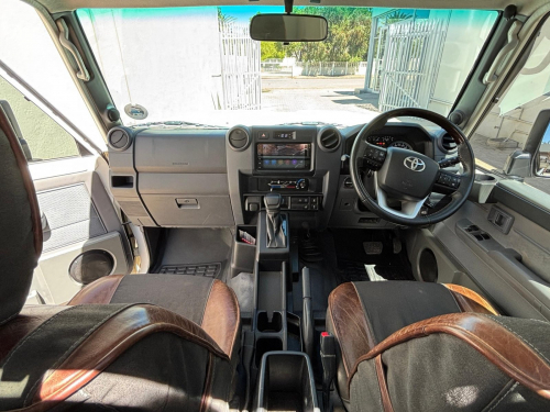 Toyota Toyota Land Cruiser Pickup LC79 2.8 GD-6 S/C AT in Namibia