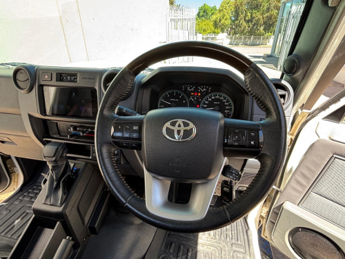 Toyota Toyota Land Cruiser Pickup LC79 2.8 GD-6 S/C AT in Namibia