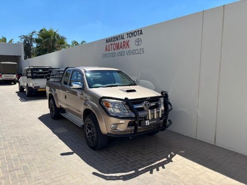 Pre-owned Toyota Hilux Extra Cab 3.0 D4D 4x4 Vigo MT for sale in 