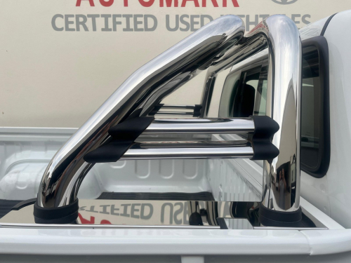 Toyota Hilux SC 2.4 4x2 MT in Namibia