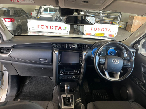 Toyota Fortuner 2.8GD6 VX 4x4 AT in Namibia