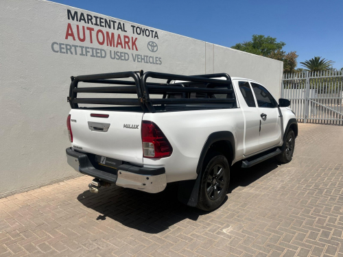 Toyota HILUX 2.4 GD 6 RB in Namibia