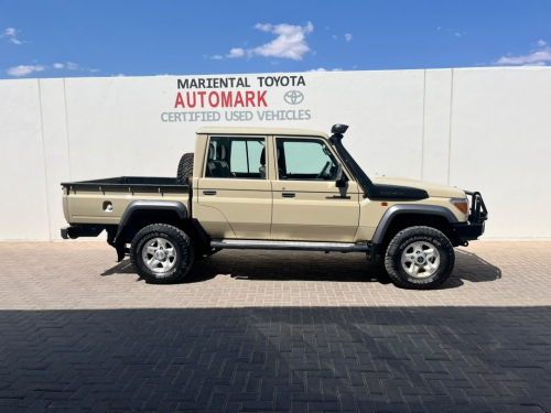 Toyota Land Cruiser Pickup LC79 4.5 Diesel V8 D/C in Namibia