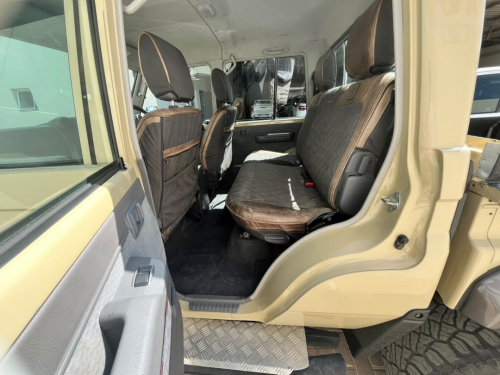 Toyota Land Cruiser Pickup LC79 4.5 Diesel V8 D/C in Namibia